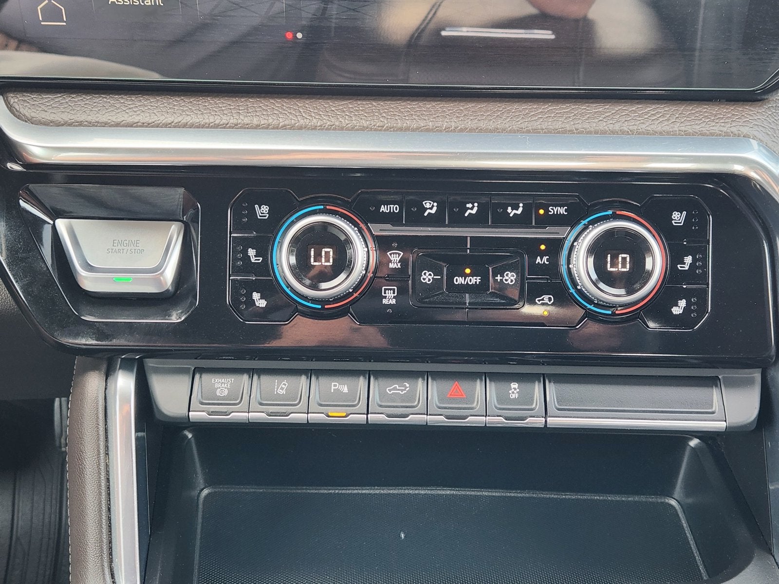 2024 GMC Sierra 3500HD Denali