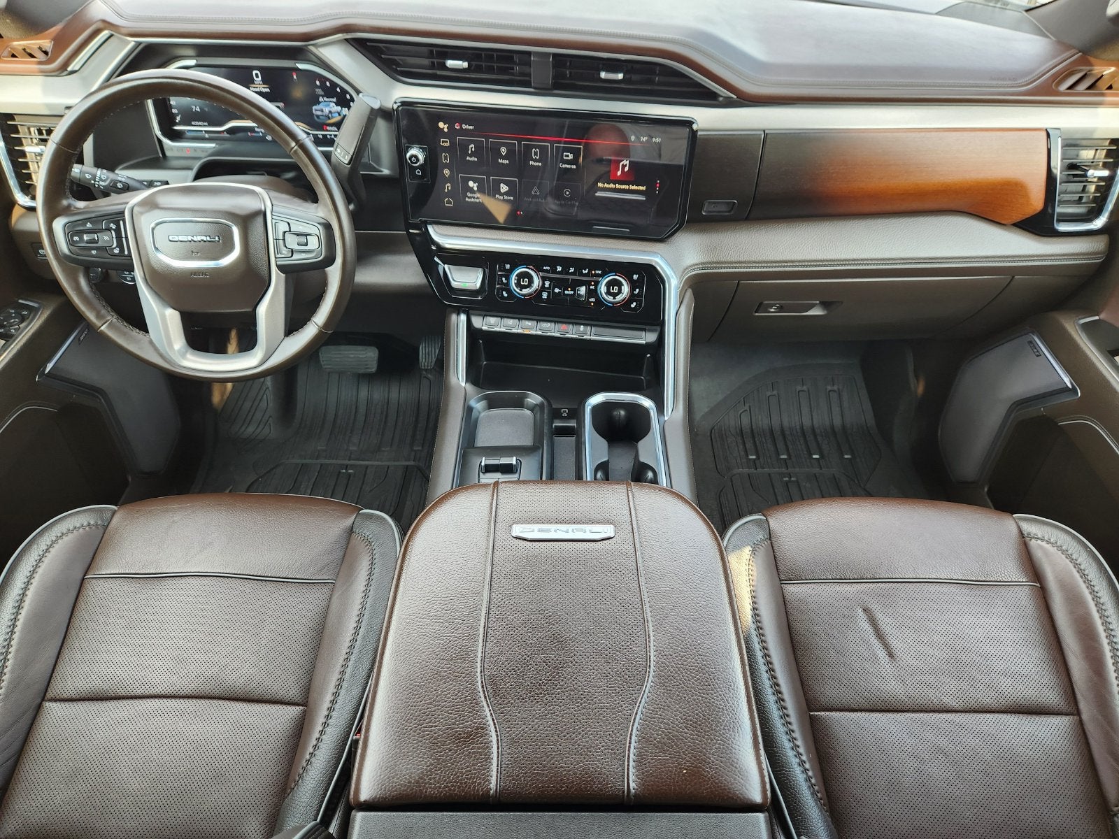 2024 GMC Sierra 3500HD Denali