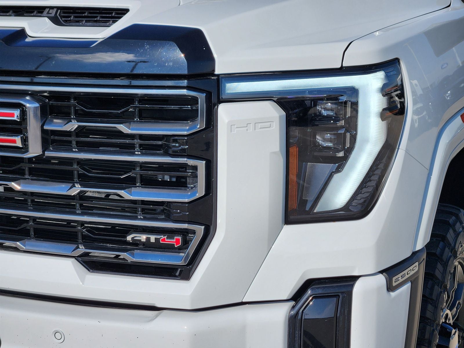 2025 GMC Sierra 2500HD AT4
