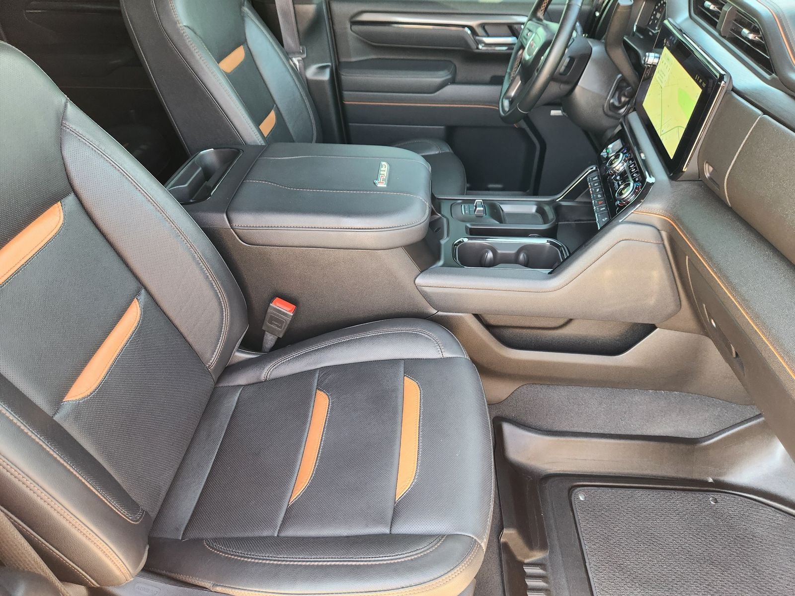 2025 GMC Sierra 2500HD AT4