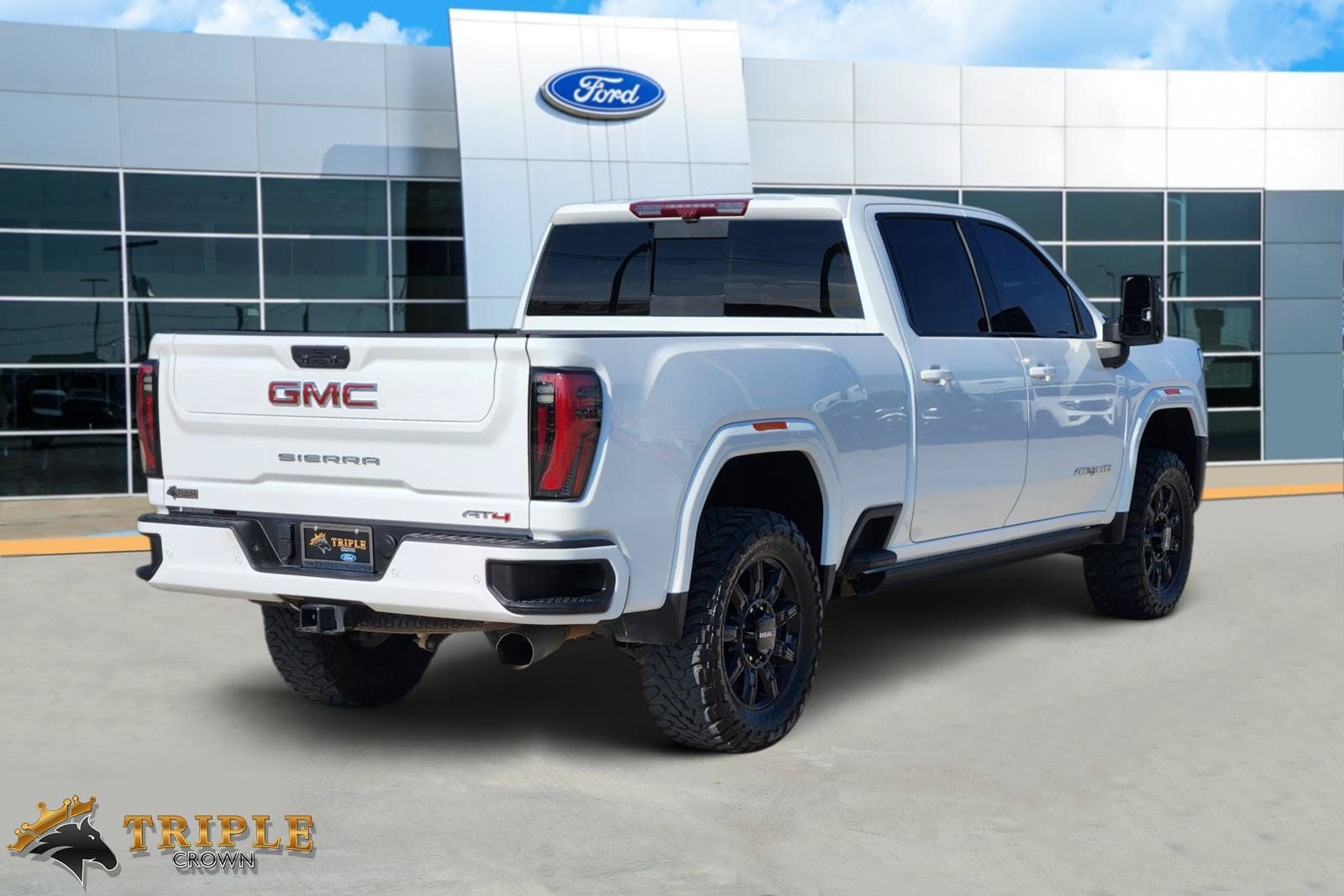 2025 GMC Sierra 2500HD AT4