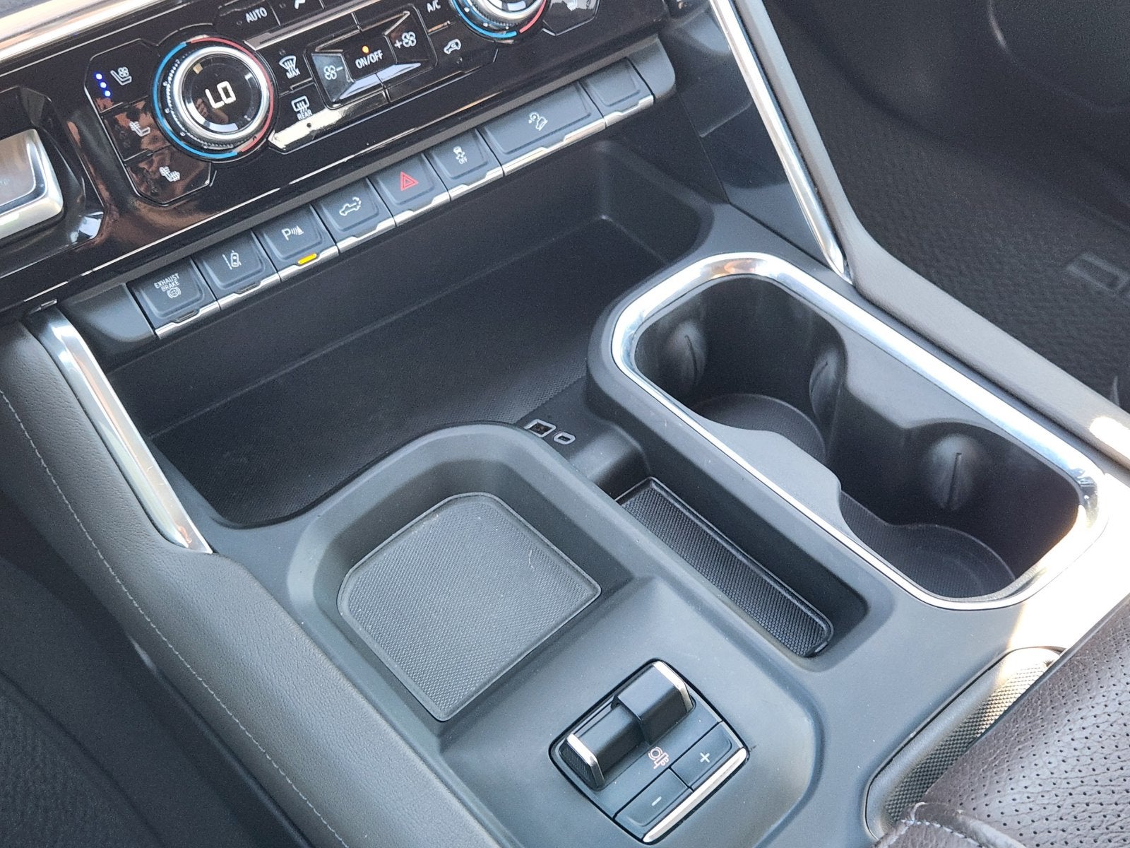 2025 GMC Sierra 2500HD Denali