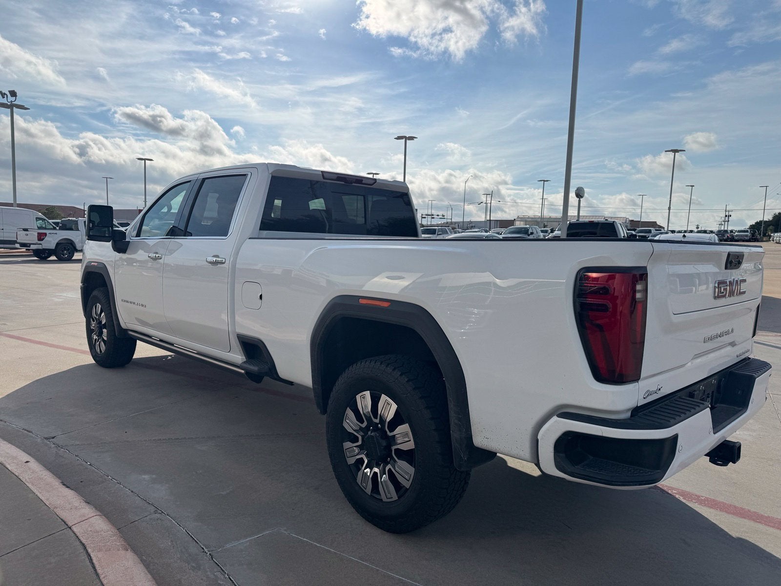 2025 GMC Sierra 2500HD Denali