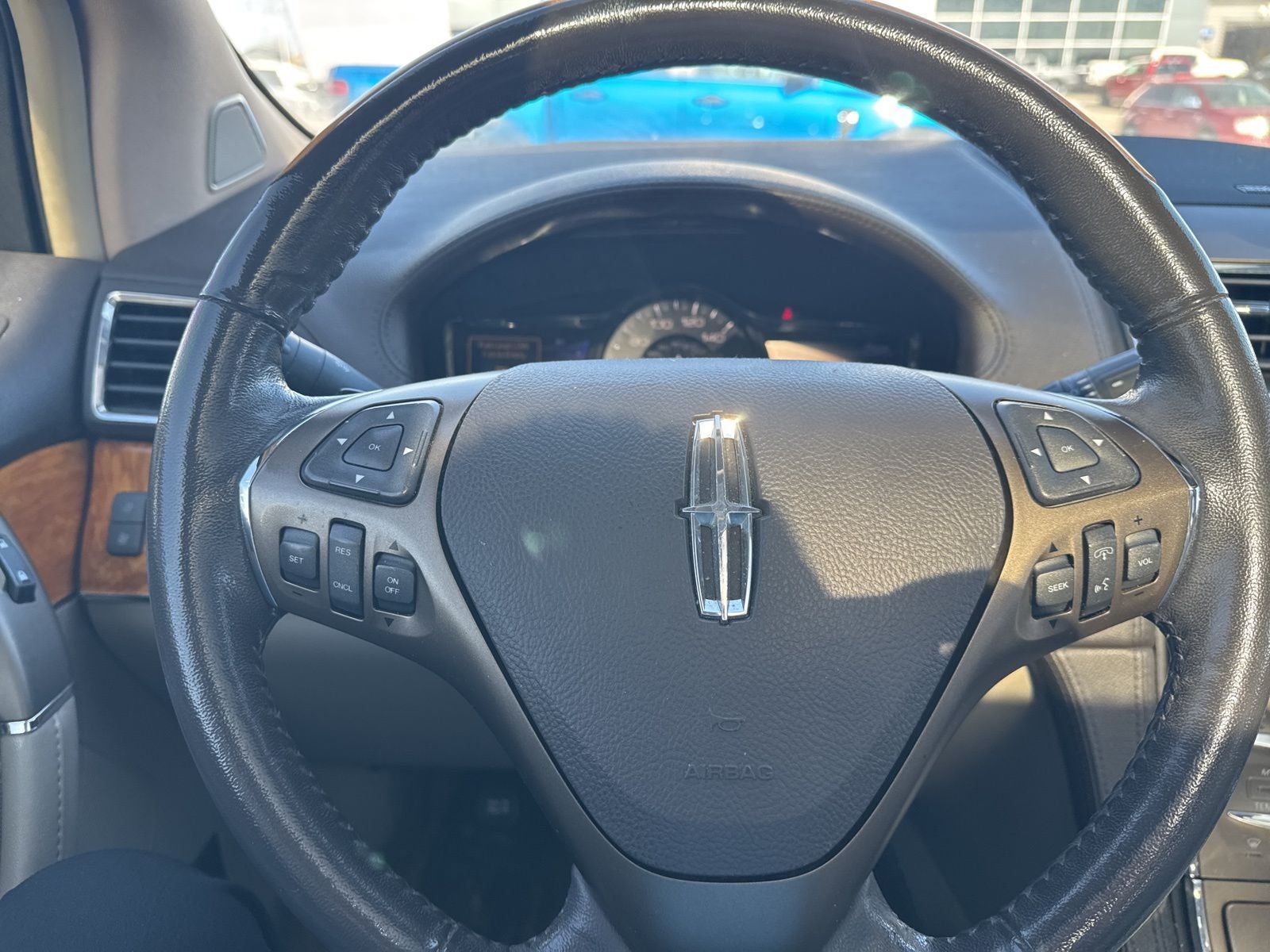 2013 Lincoln MKX Base