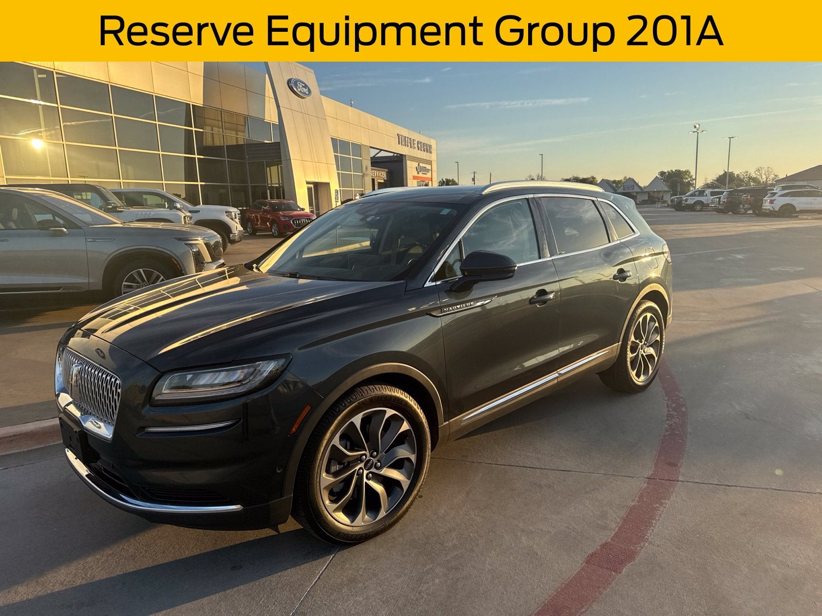 2022 Lincoln Nautilus Reserve
