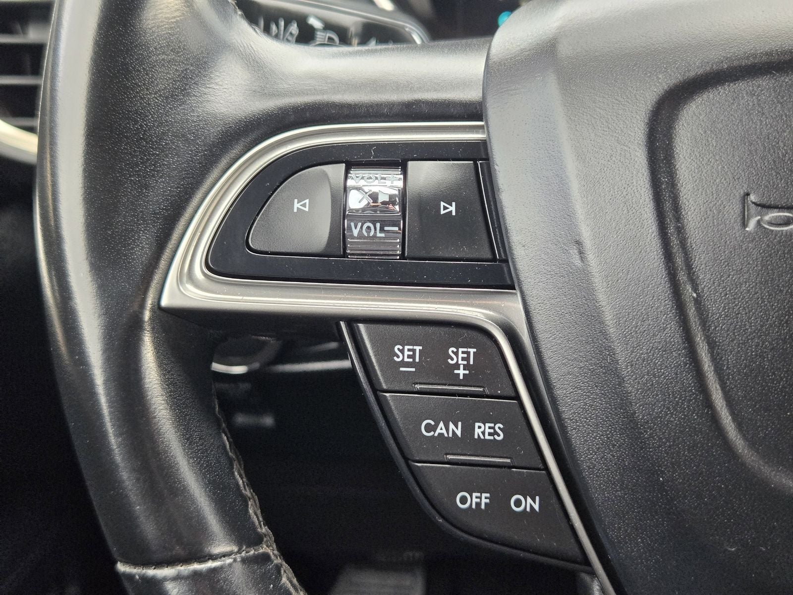 2020 Lincoln Nautilus Standard