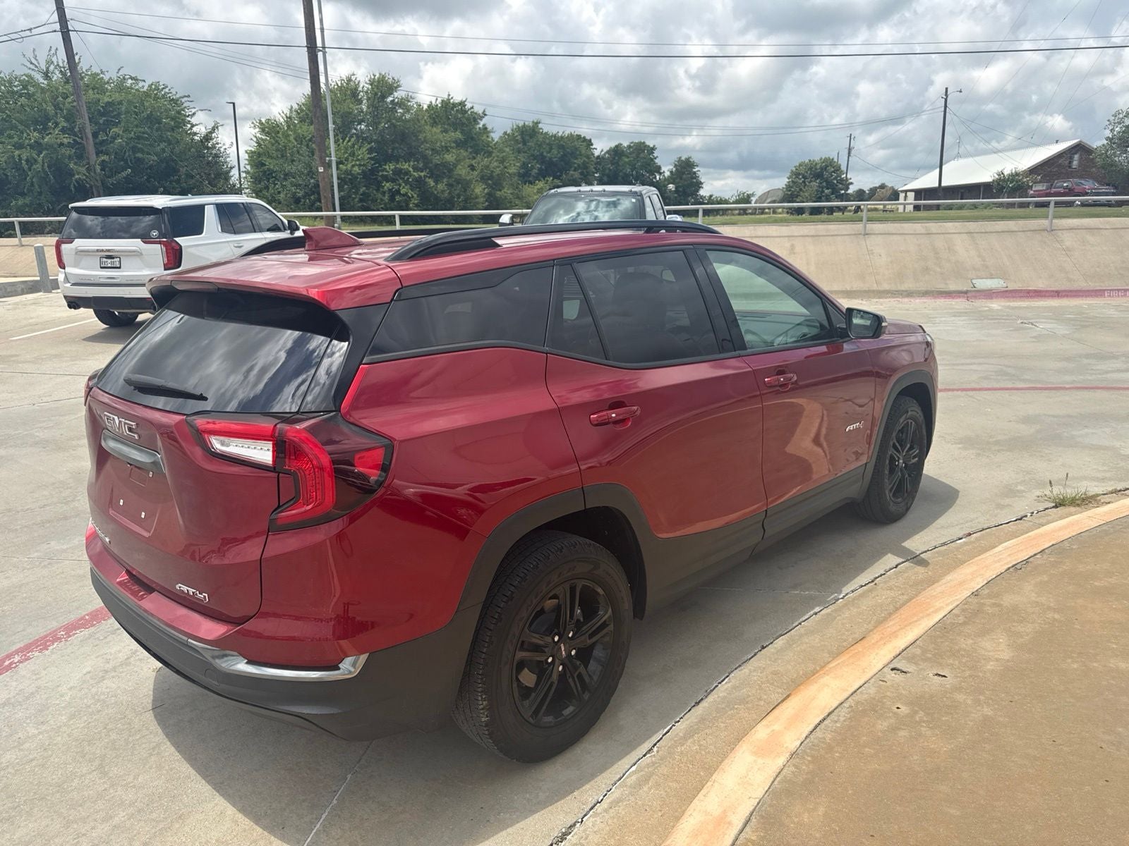2023 GMC Terrain AT4