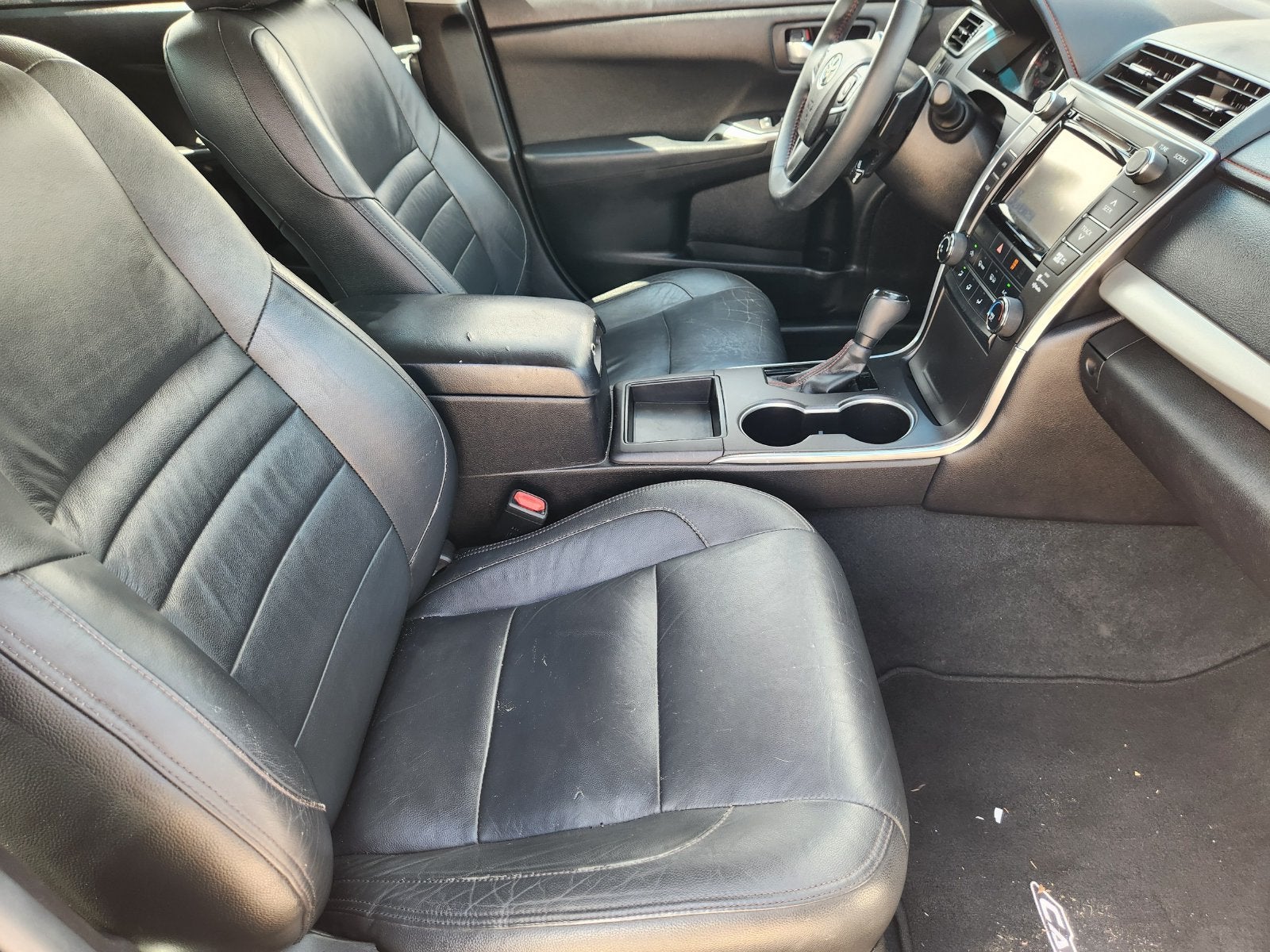 2015 Toyota Camry SE