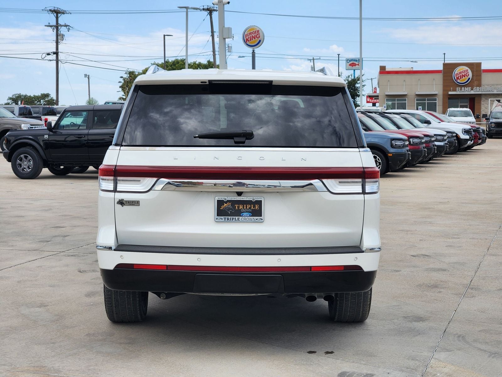 2024 Lincoln Navigator L Reserve