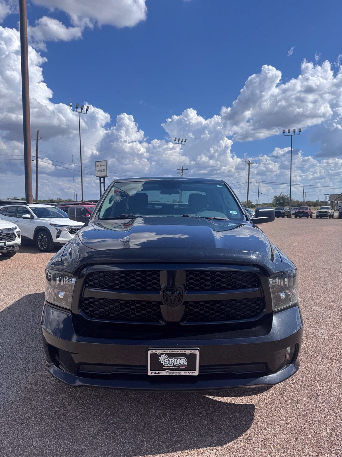 2017 RAM 1500 Express Crew Cab 4x2 5'7" Box