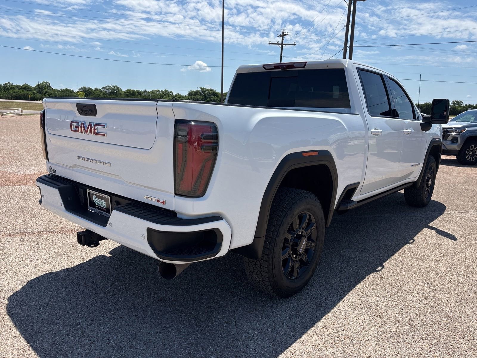 2024 GMC Sierra 2500 HD AT4