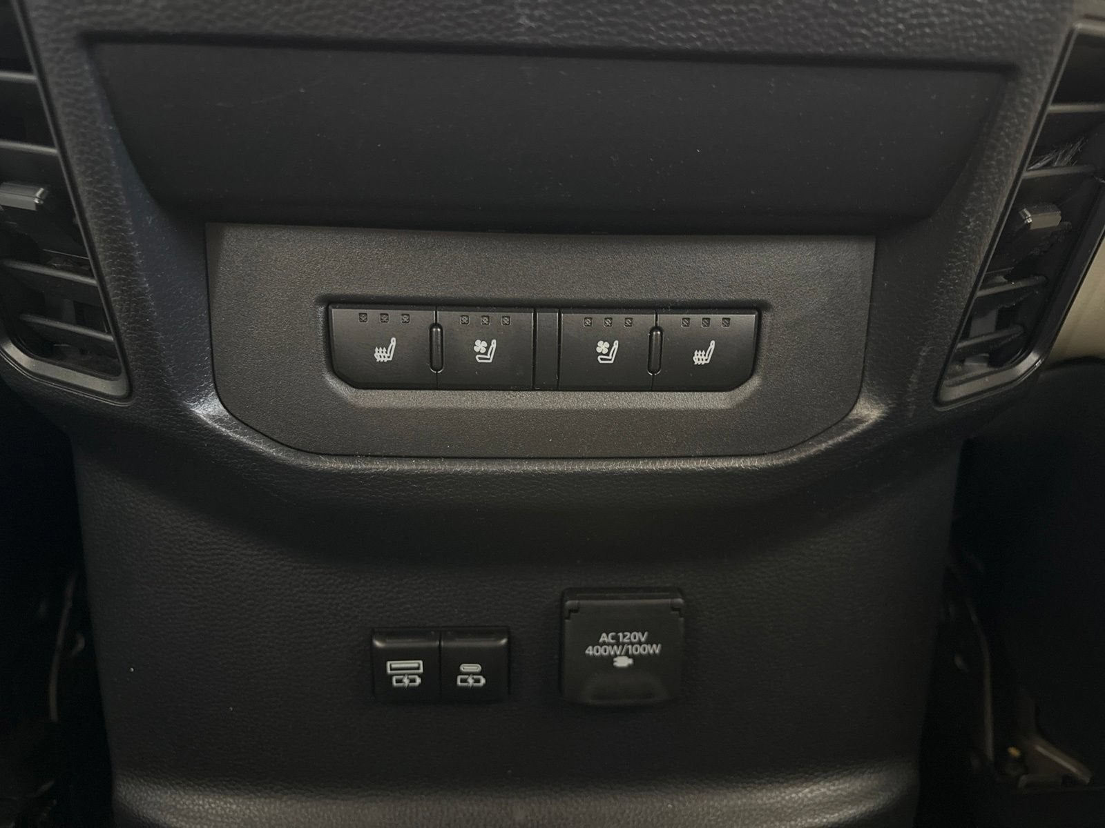 2023 Toyota Tundra Hybrid 1794 Edition