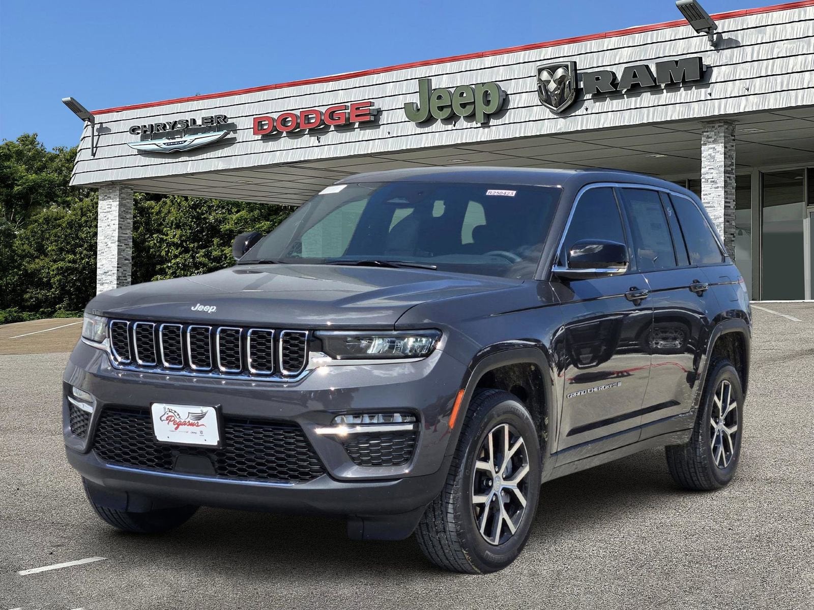 2025 Jeep Grand Cherokee Limited 4x2