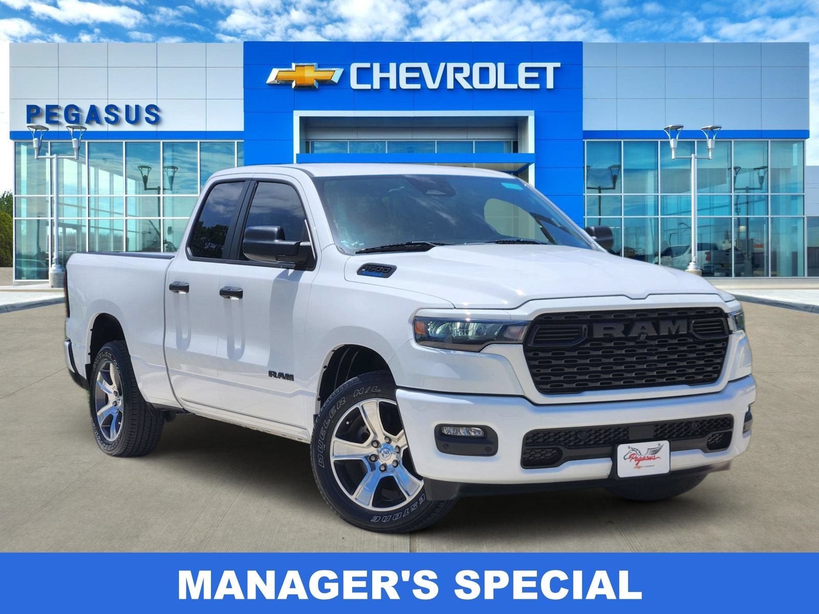 2025 RAM 1500 Tradesman Quad Cab 4x2 6'4" Box