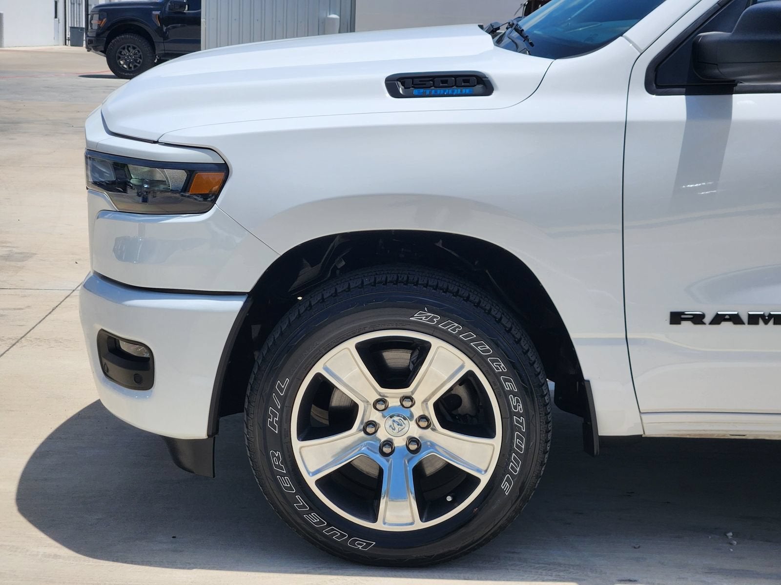2025 RAM 1500 Tradesman Quad Cab 4x2 6'4" Box