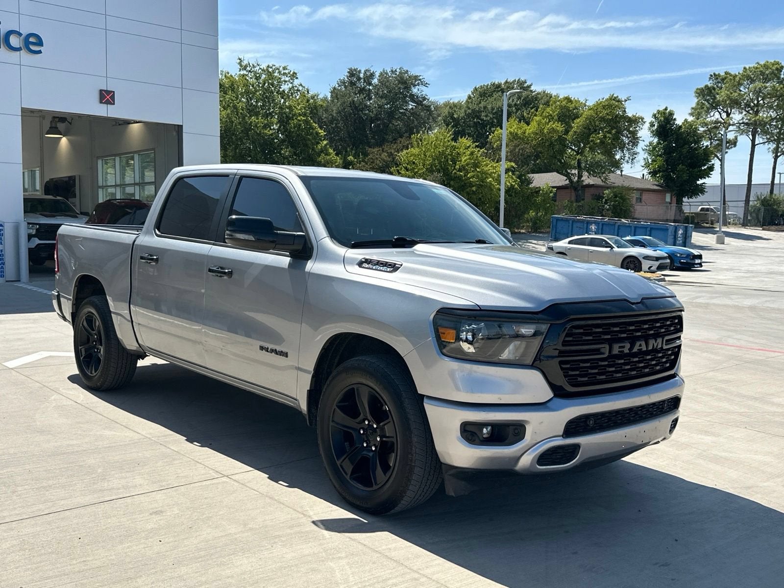 2023 RAM 1500 Lone Star Crew Cab 4x4 5'7" Box