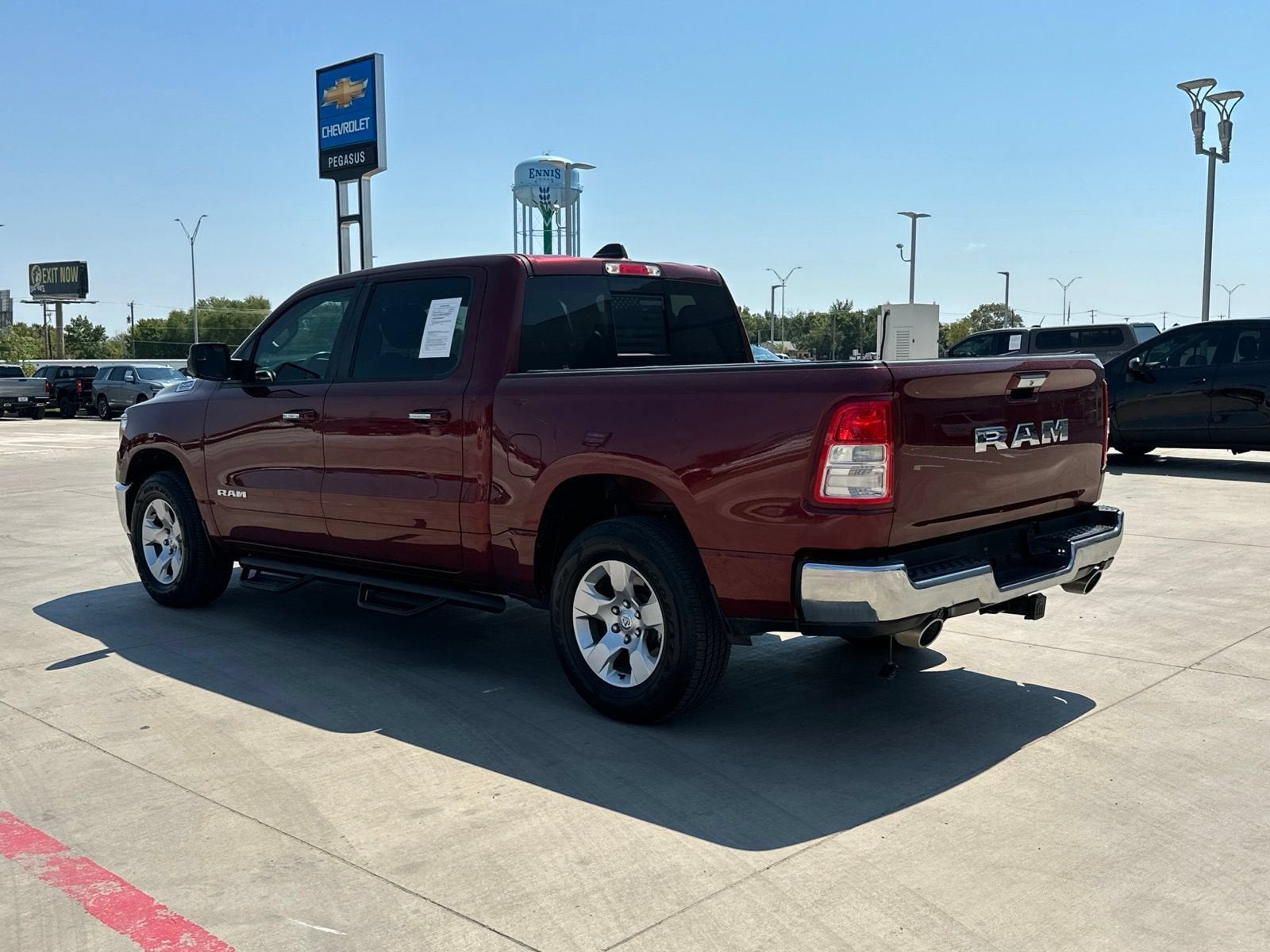 2020 RAM 1500 Big Horn Crew Cab 4x4 5'7" Box