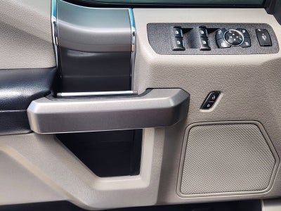 2017 Ford Super Duty F-250 SRW Lariat