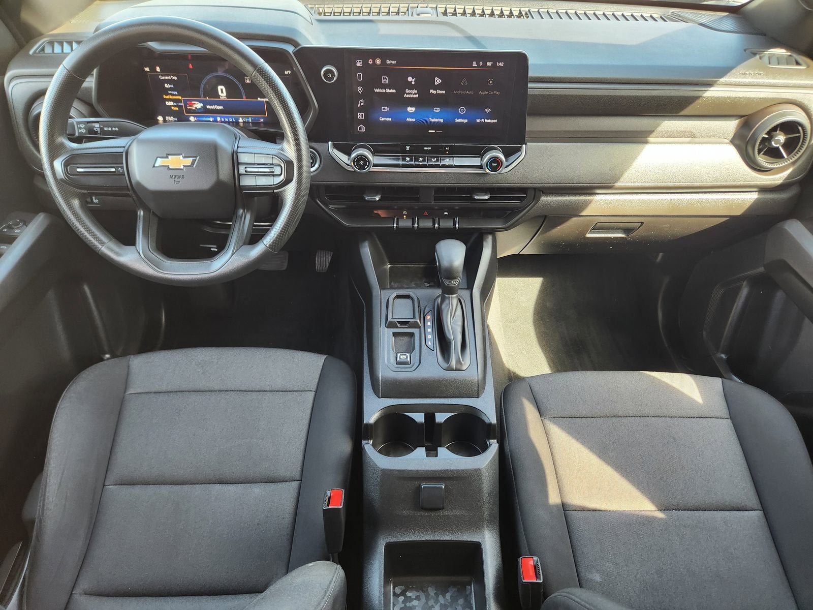 2024 Chevrolet Colorado WT