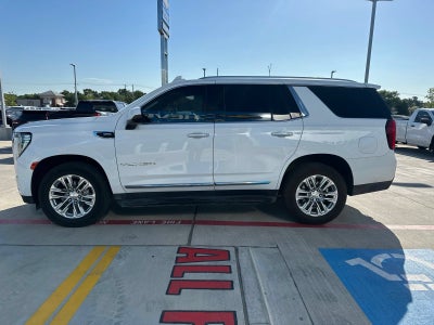 2023 GMC Yukon SLT