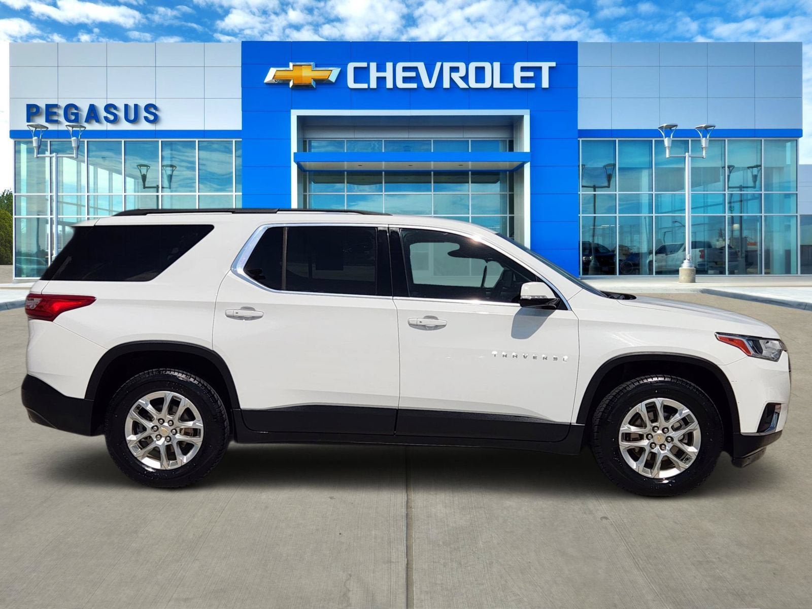 2019 Chevrolet Traverse LT Leather