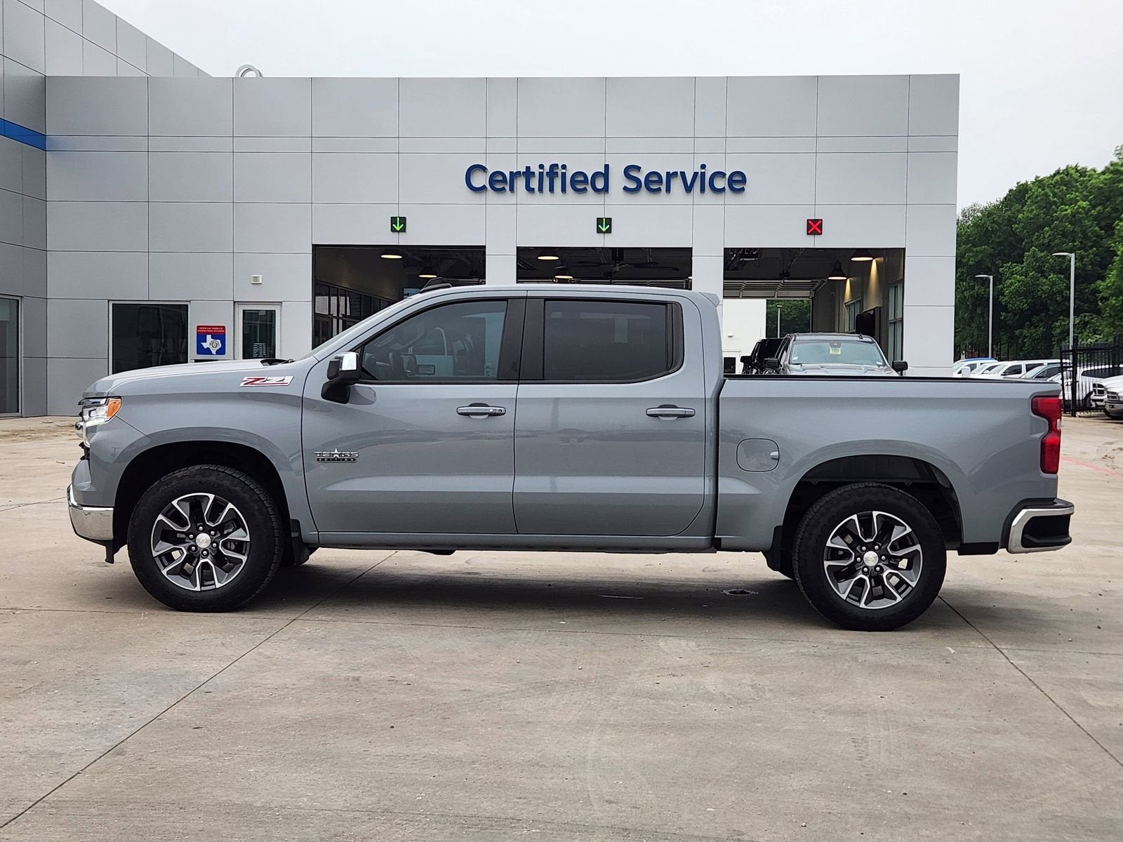 2024 Chevrolet Silverado 1500 LT