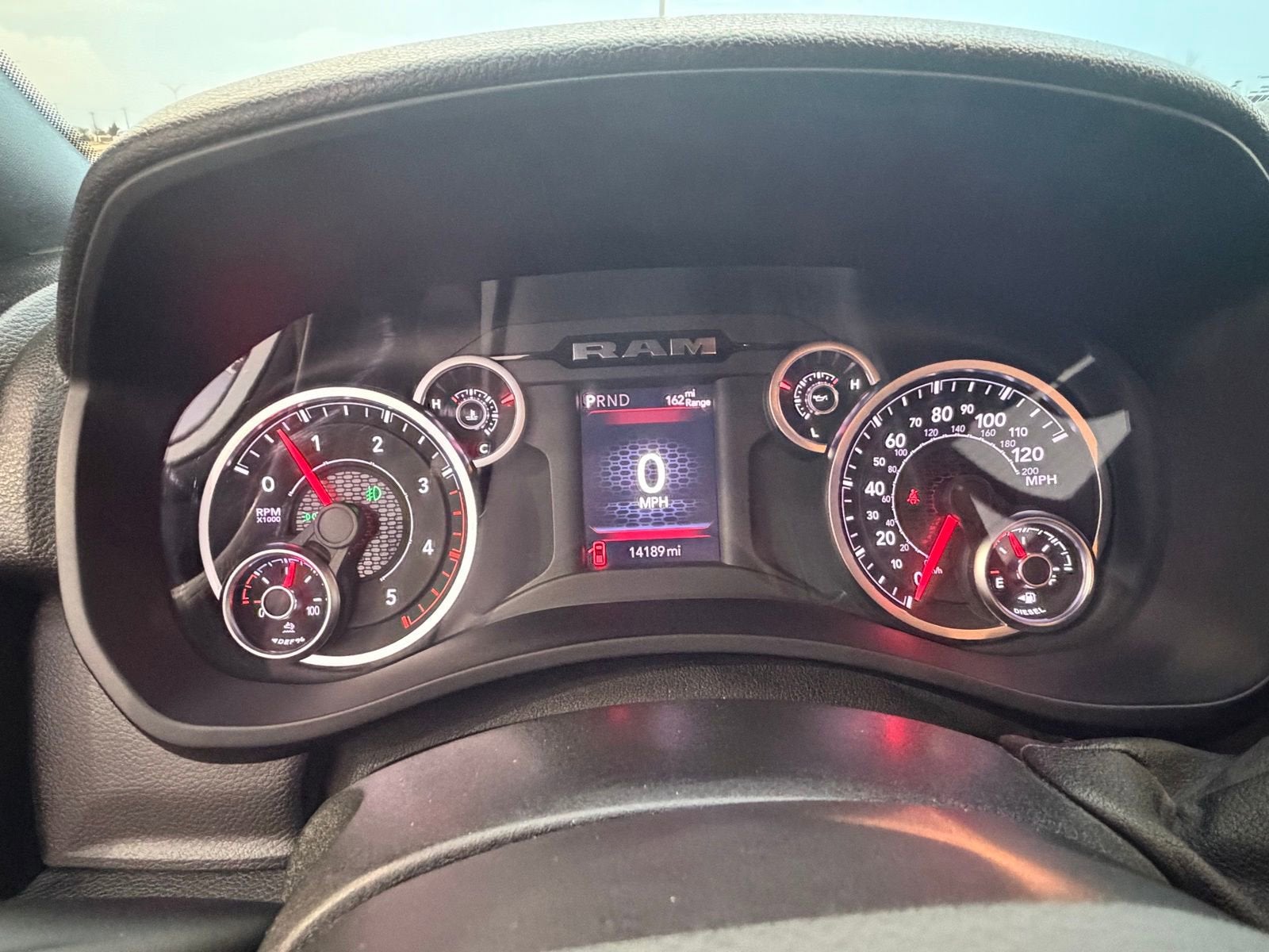 2025 RAM 2500 Tradesman Crew Cab 4x4 6'4" Box