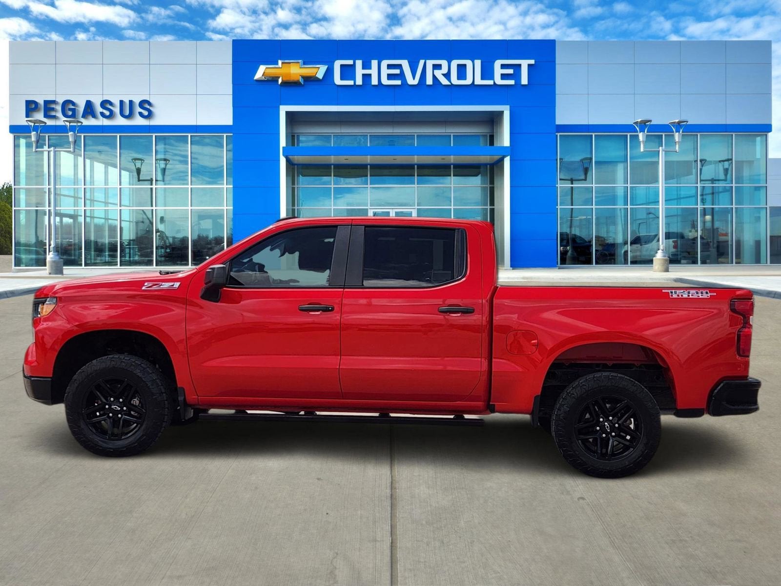 2022 Chevrolet Silverado 1500 Custom Trail Boss