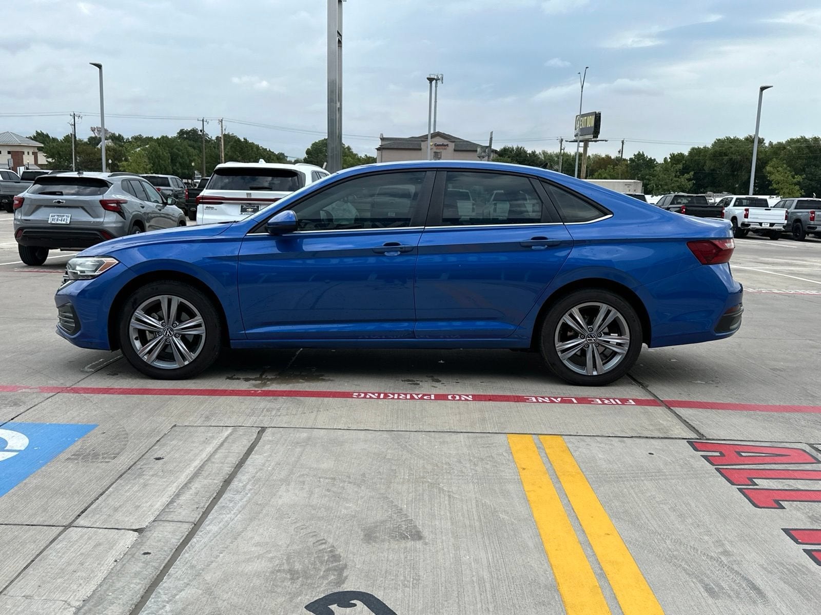 2022 Volkswagen Jetta 1.5T SE