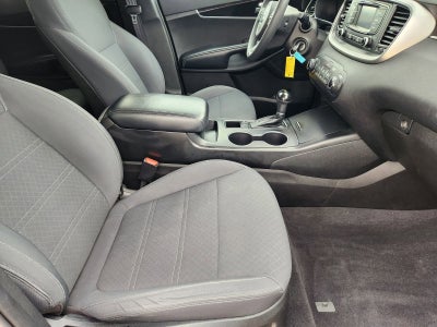 2017 Kia Sorento 3.3L LX