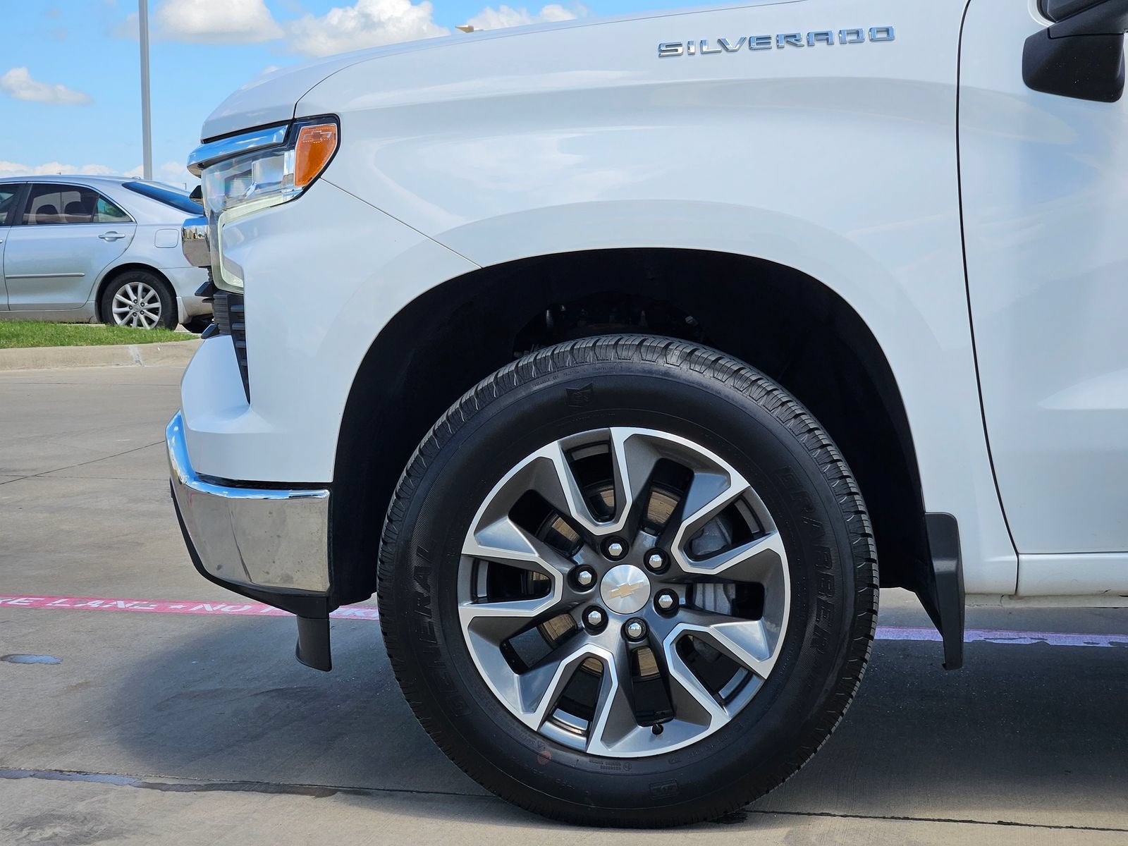 2023 Chevrolet Silverado 1500 LT (2FL)