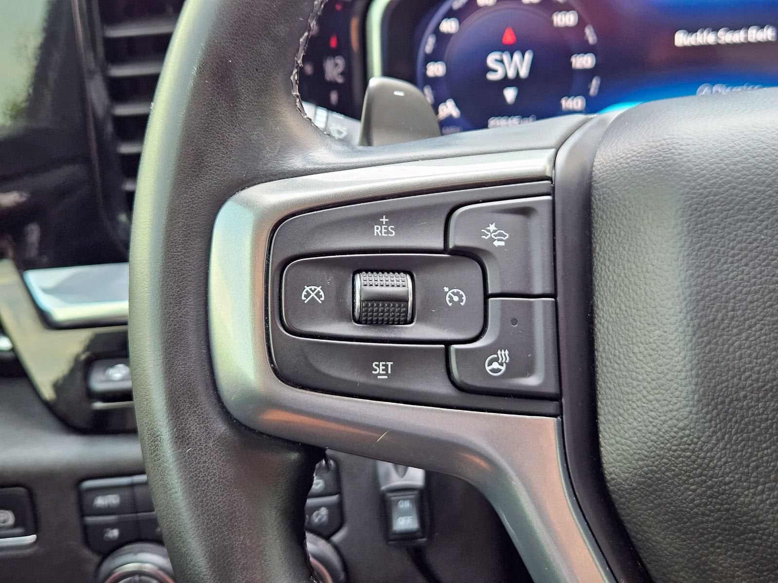 2024 Chevrolet Silverado 1500 LTZ - Photo 26