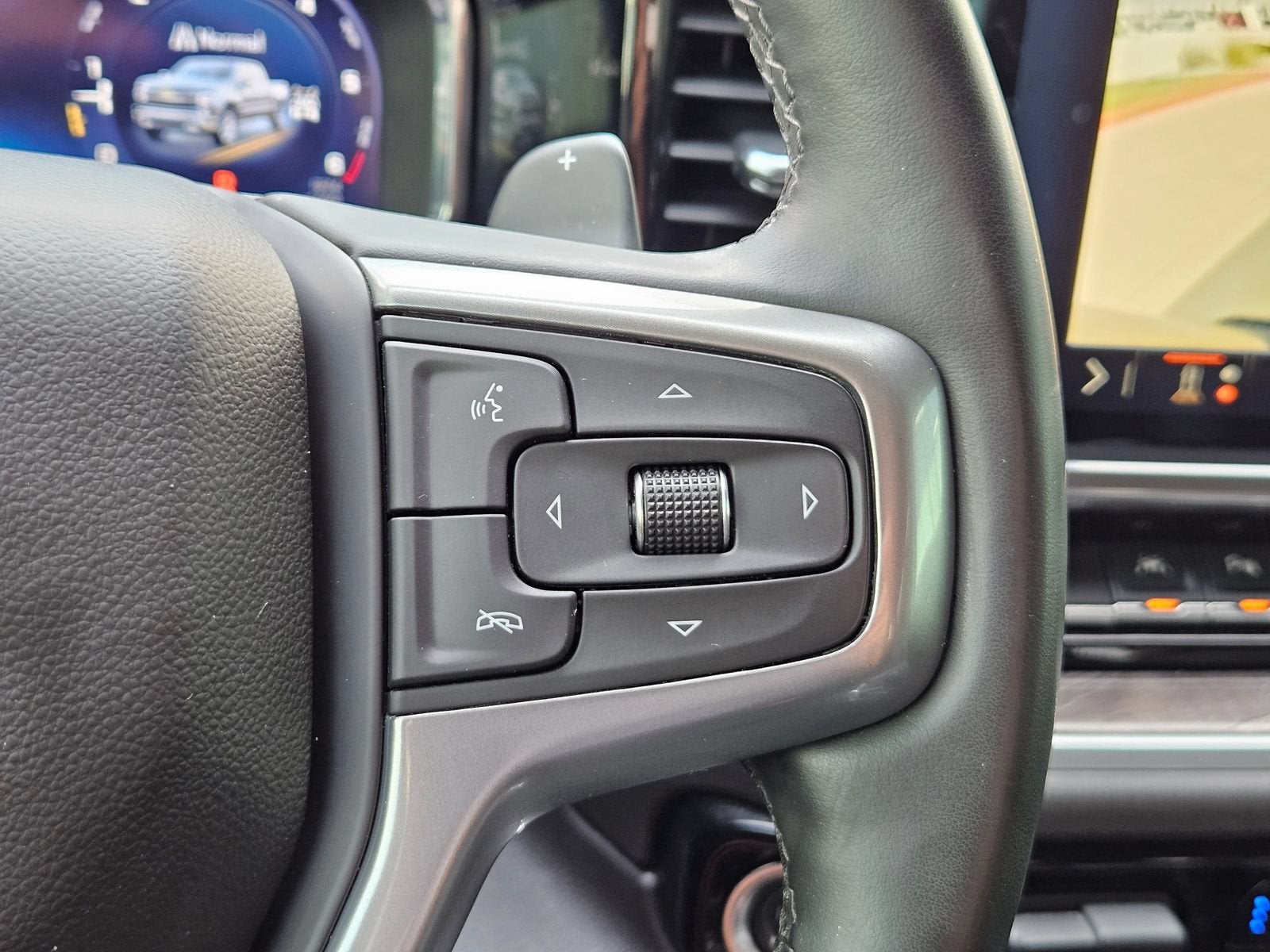2024 Chevrolet Silverado 1500 LTZ - Photo 27