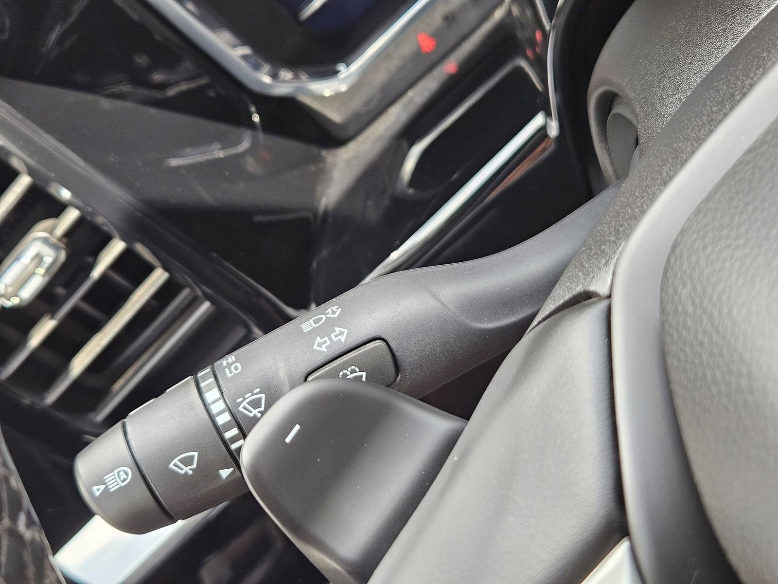 2025 Chevrolet Silverado 1500 RST - Photo 28
