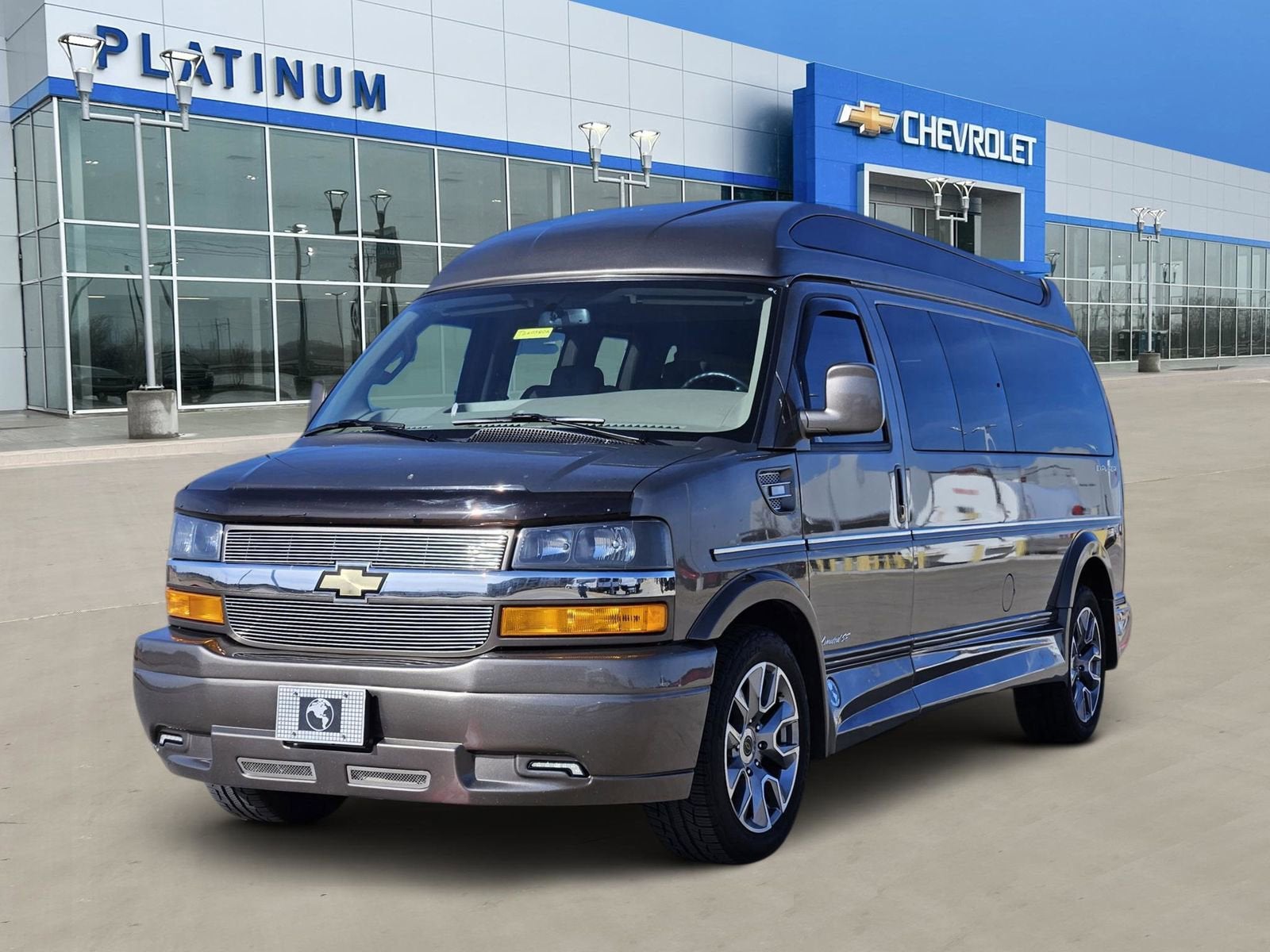 2023 Chevrolet Express Cargo 2500 WT