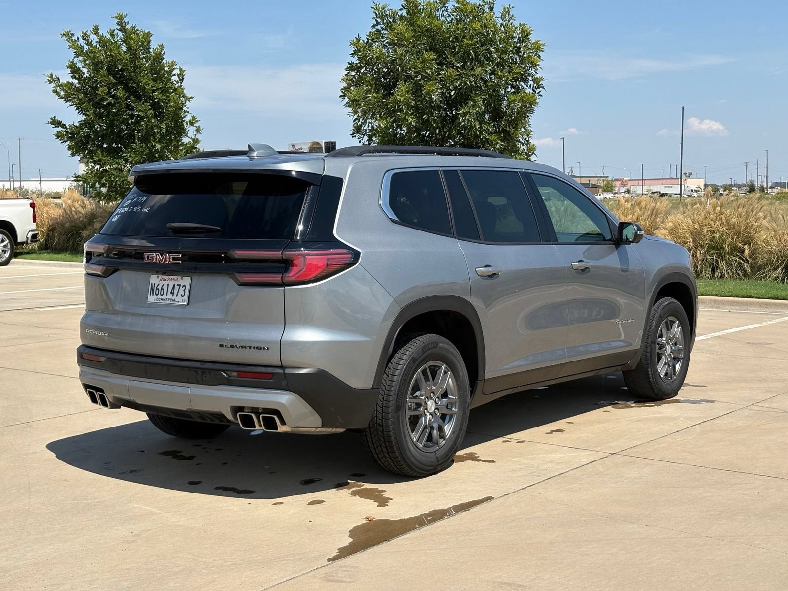 2025 GMC Acadia Elevation
