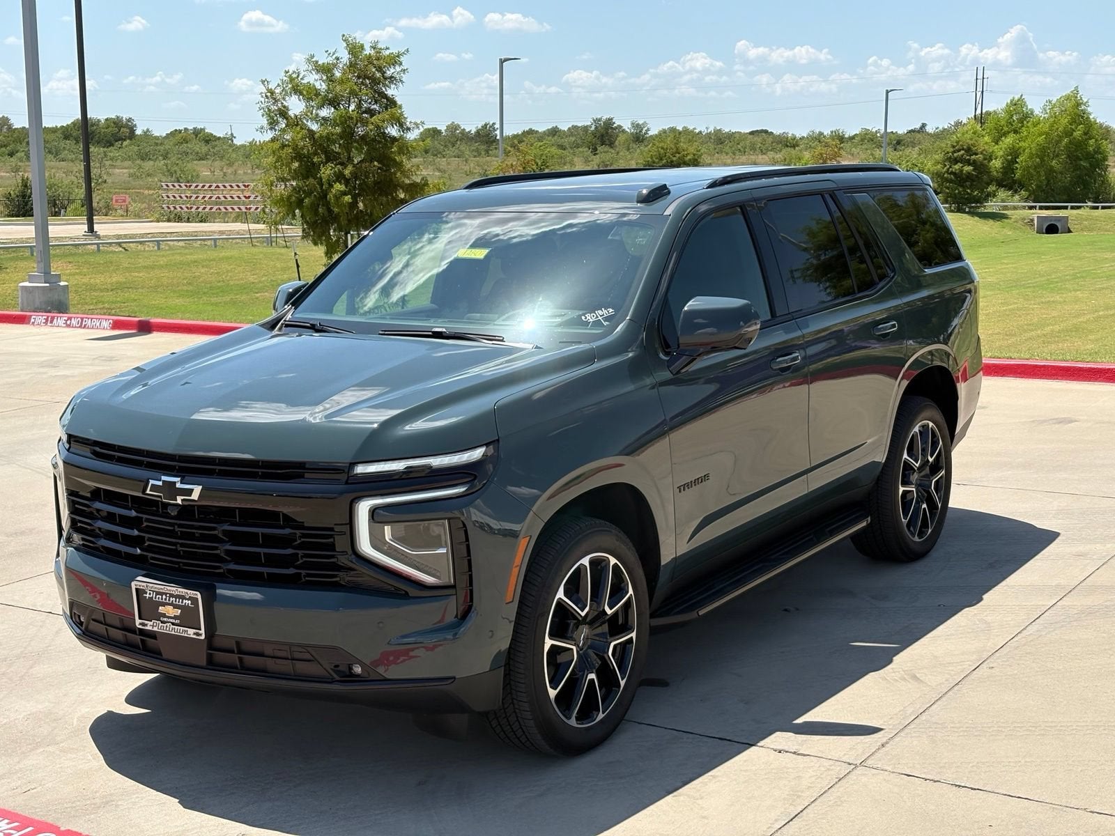 2025 Chevrolet Tahoe RST