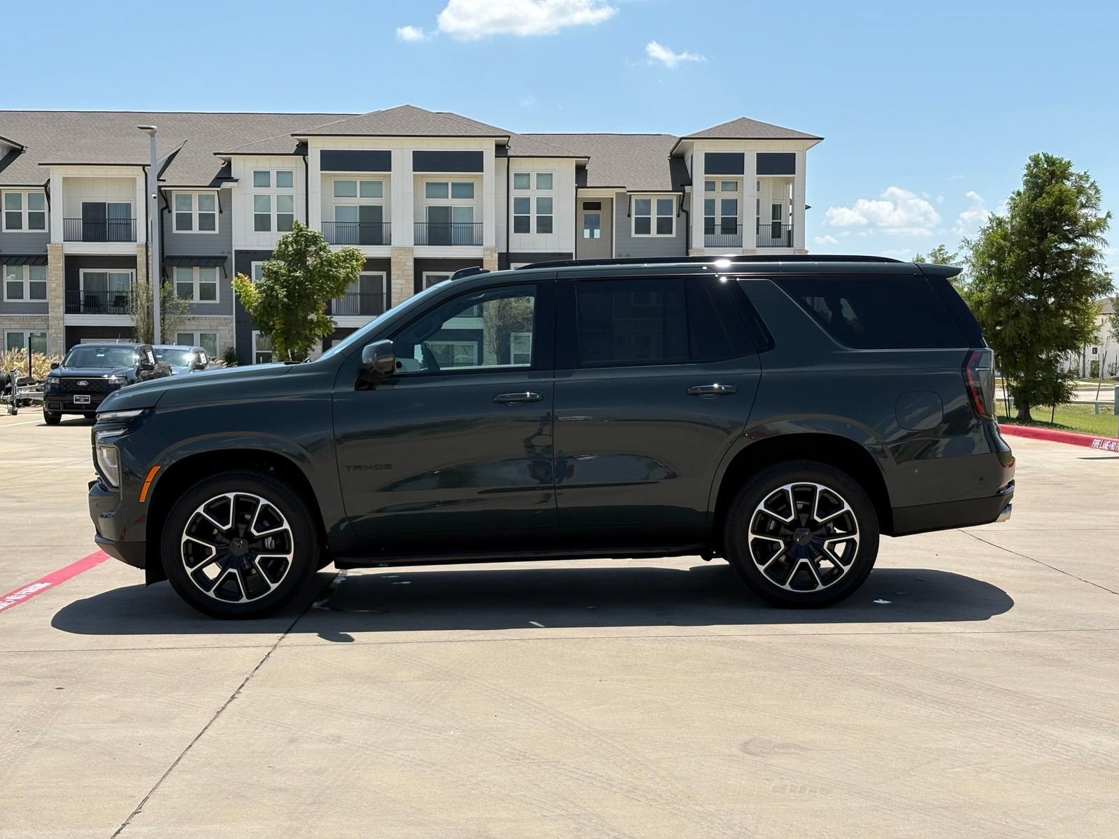 2025 Chevrolet Tahoe RST