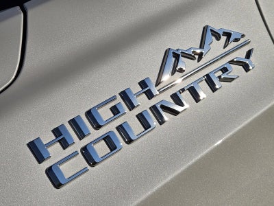 2023 Chevrolet Suburban High Country