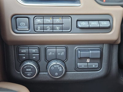 2023 Chevrolet Suburban High Country