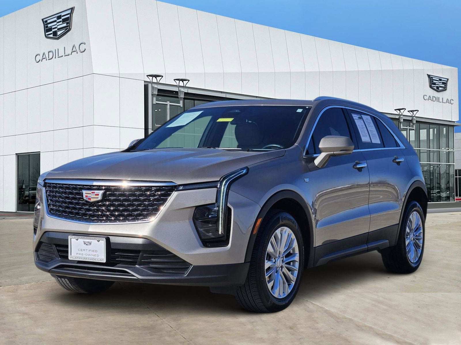 2024 Cadillac XT4 Luxury