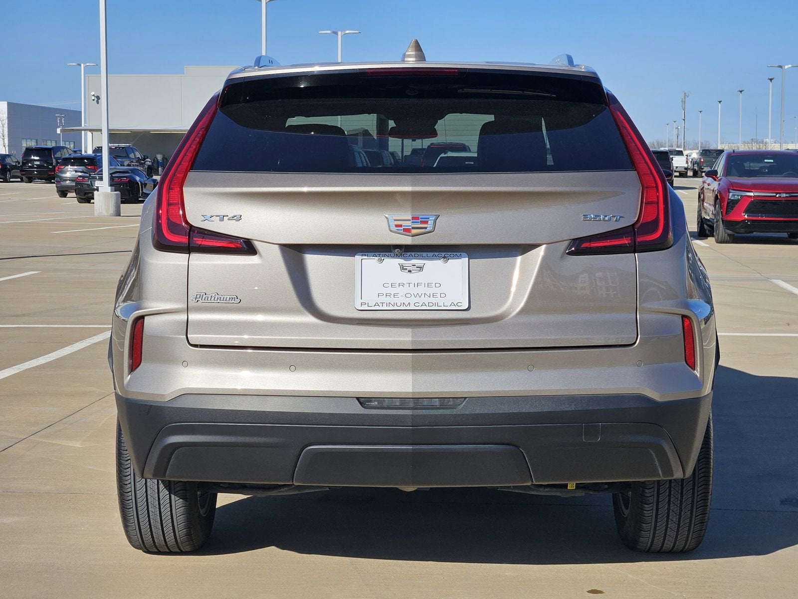 2024 Cadillac XT4 Luxury