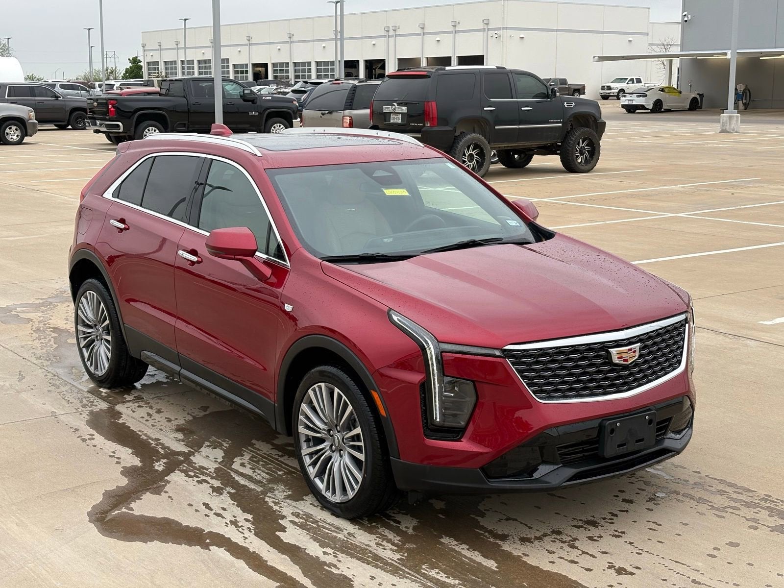 2024 Cadillac XT4 Premium Luxury