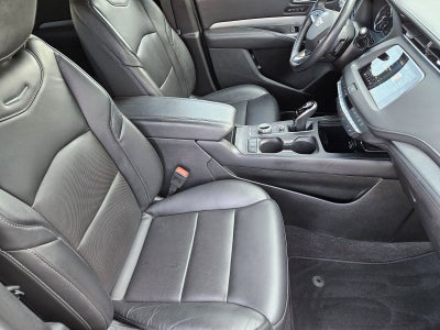 2023 Cadillac XT4 Premium Luxury