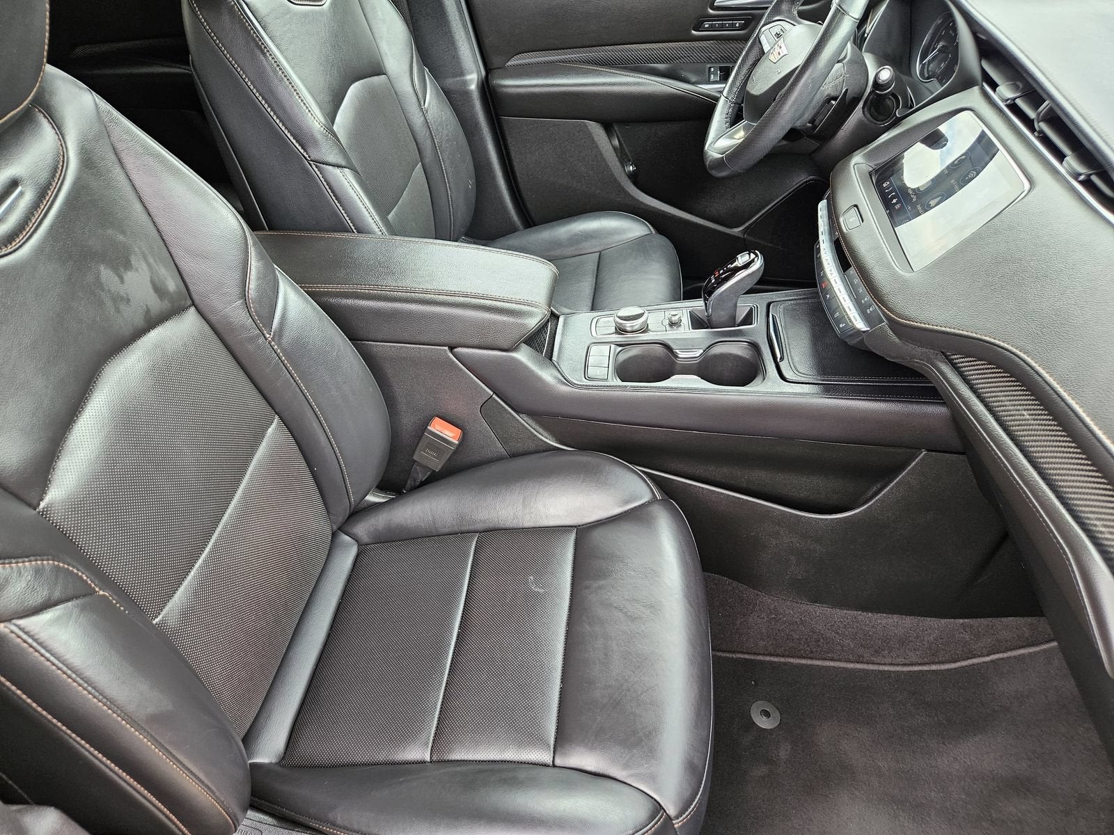 2023 Cadillac XT4 FWD Sport