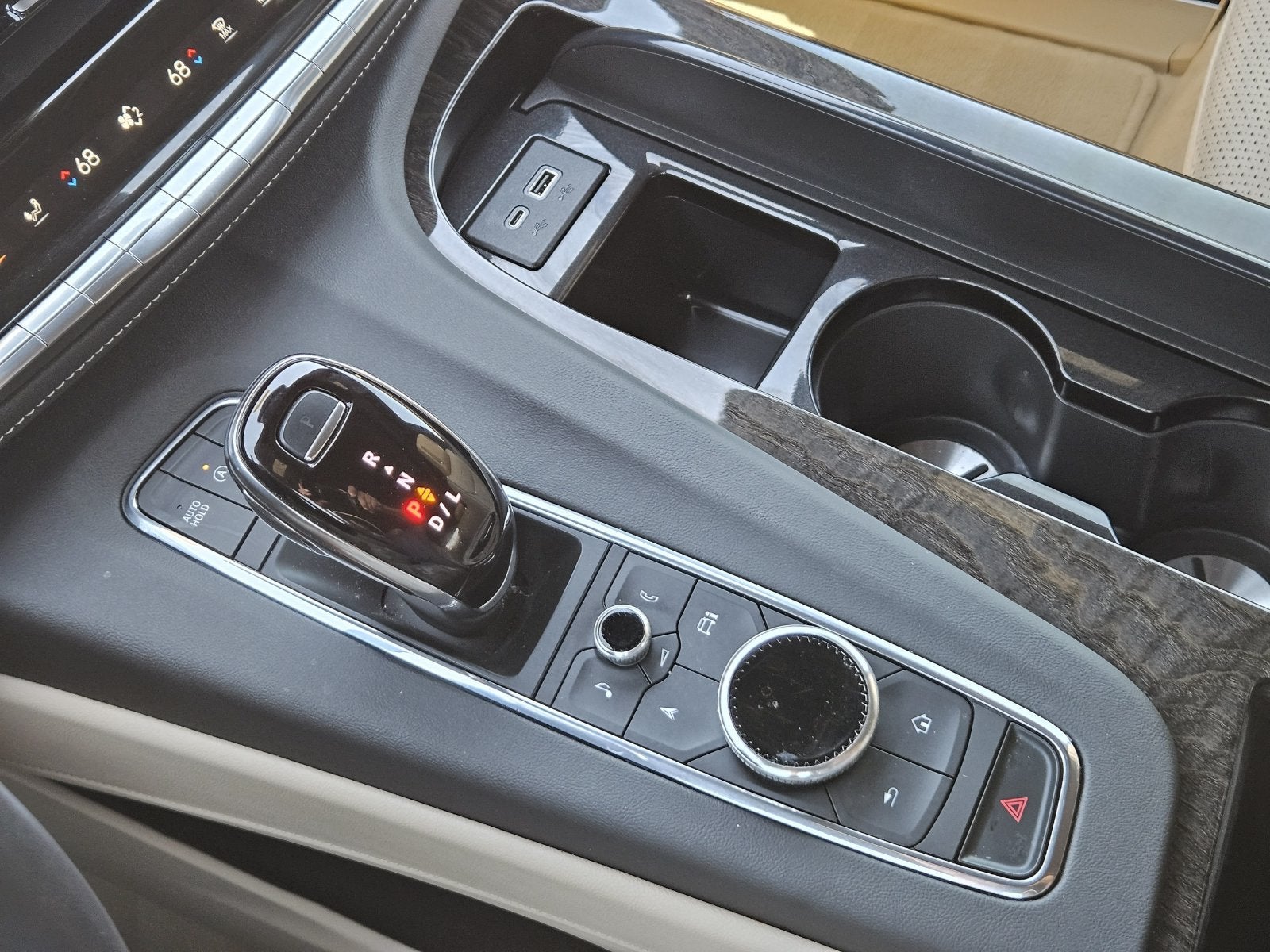 2023 Cadillac Escalade 4WD Premium Luxury