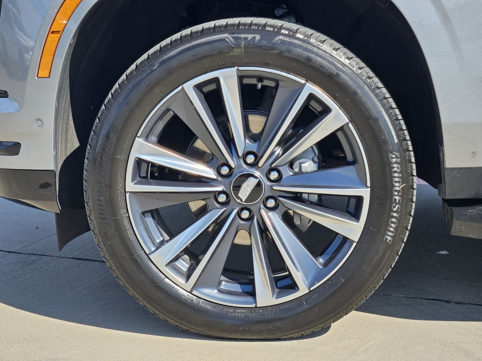 2025 Cadillac Escalade ESV Sport
