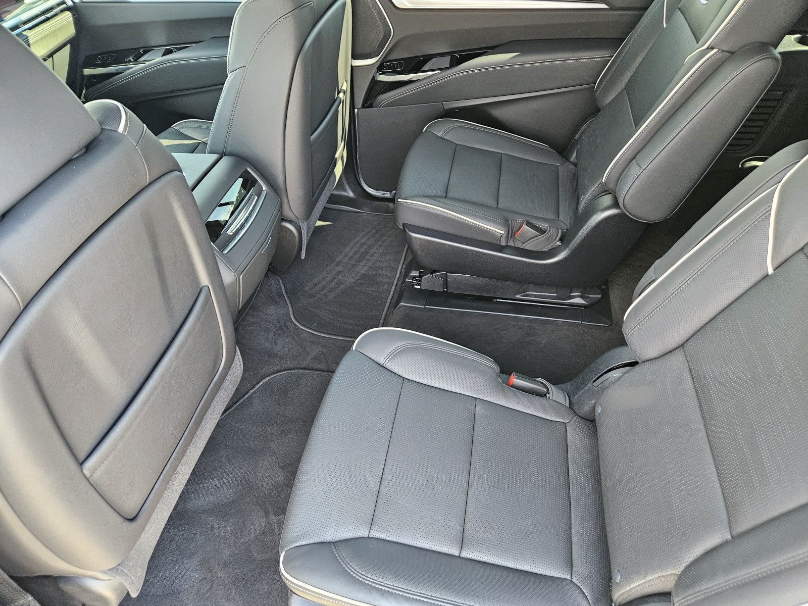 2025 Cadillac Escalade ESV Sport