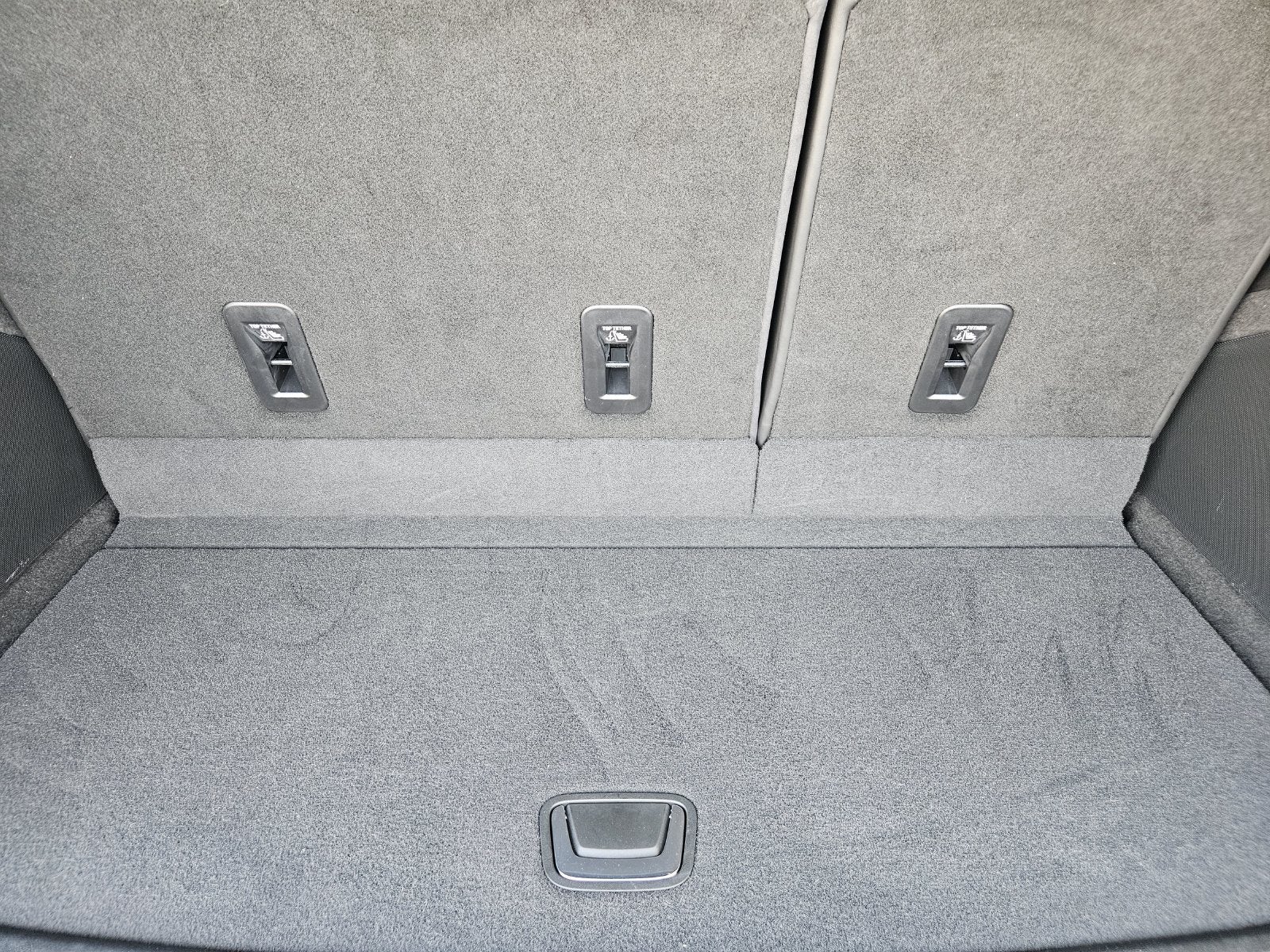 2025 Cadillac Escalade ESV Sport