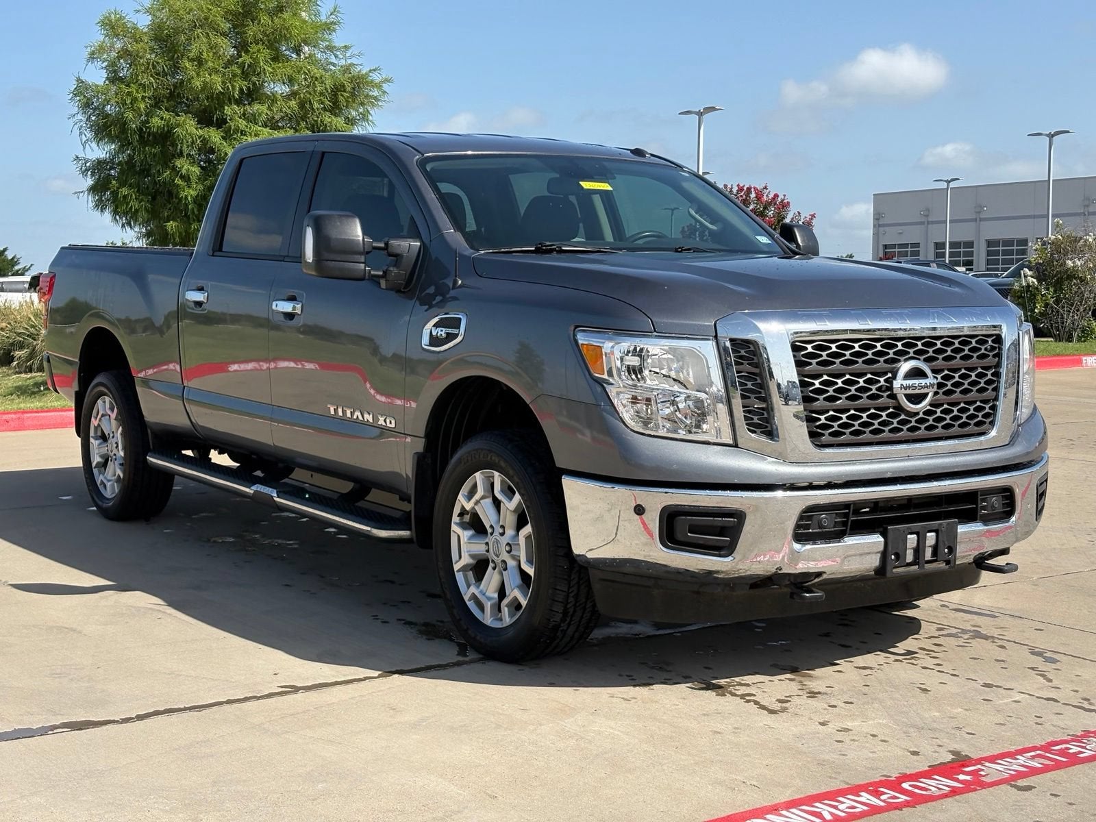 2018 Nissan TITAN XD SV Gas